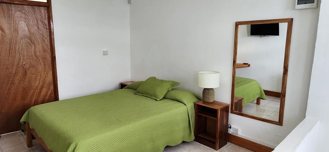 Oemanagement Rooms روسو المظهر الخارجي الصورة